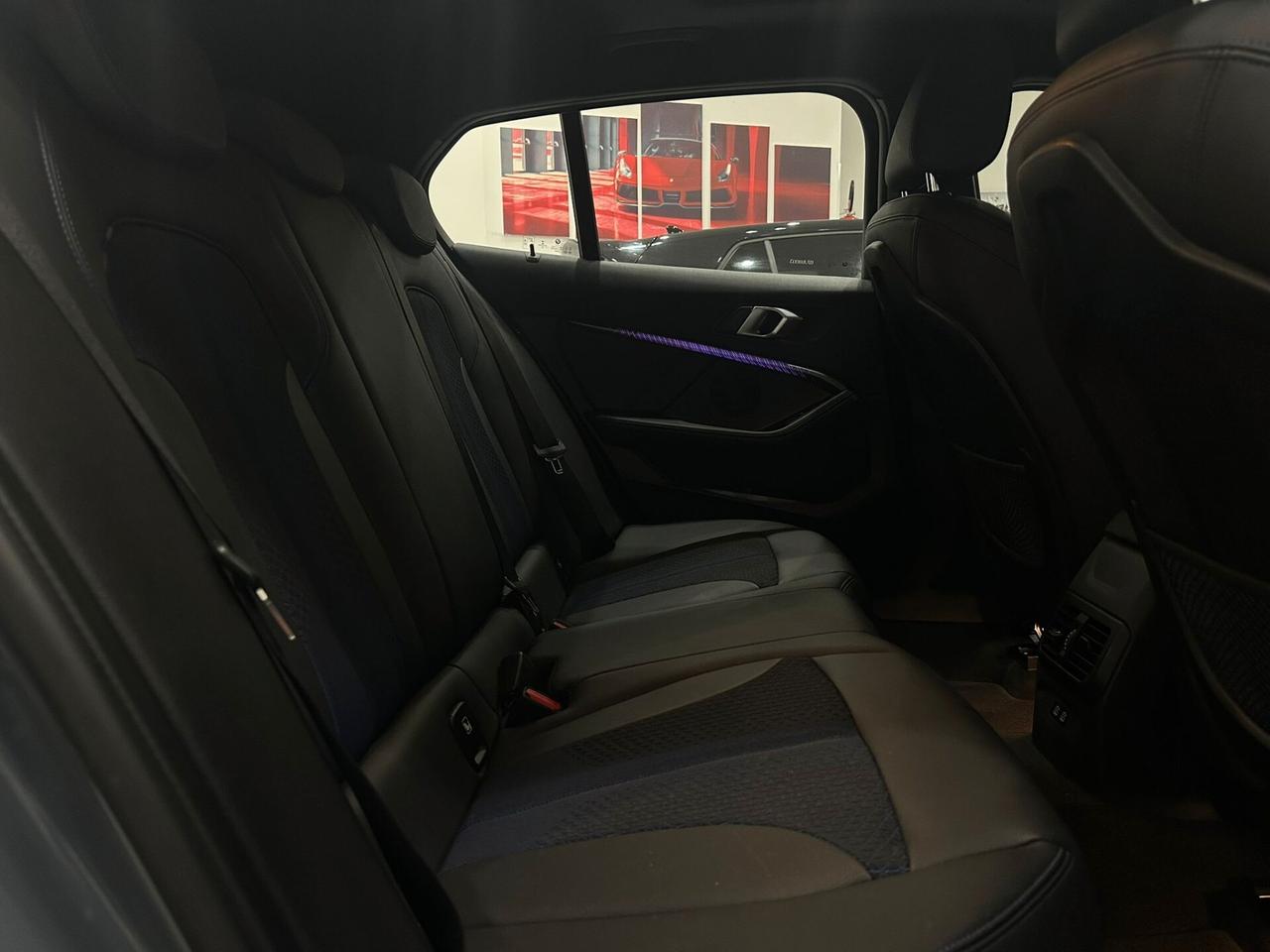 Bmw 116 116i 5p. Msport