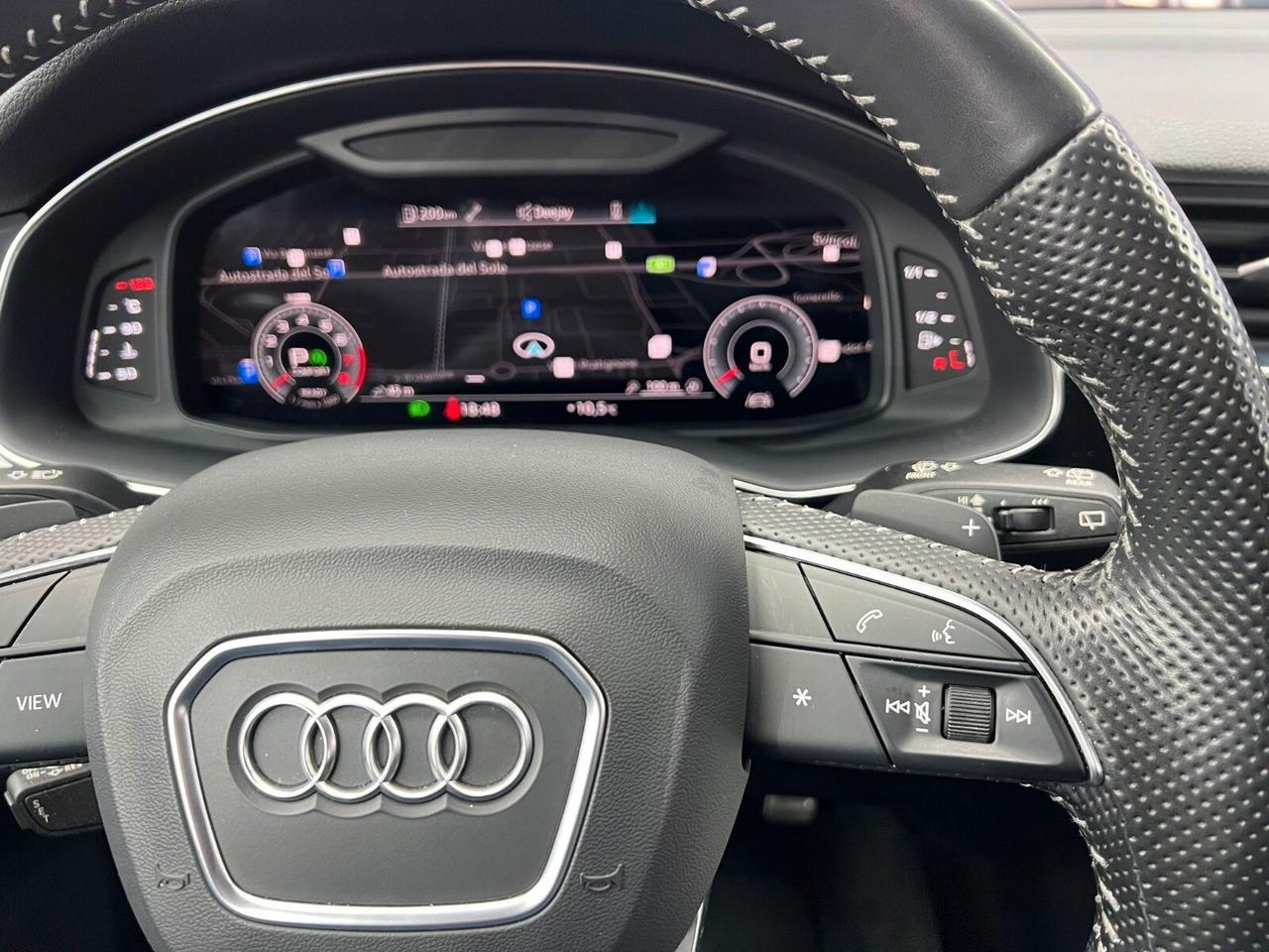 Audi Q8 55 TFSI quattro tiptronic