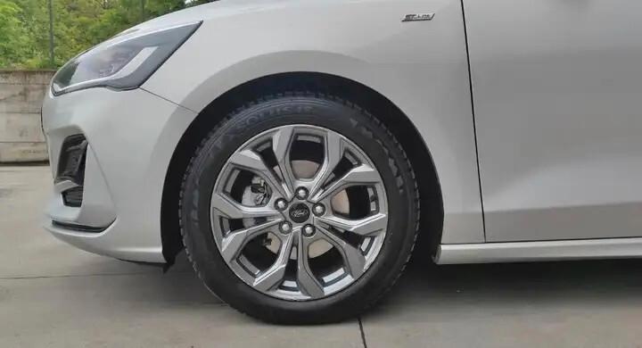 Ford Focus 1.0 EcoBoost Hybrid 125 CV SW ST-Line