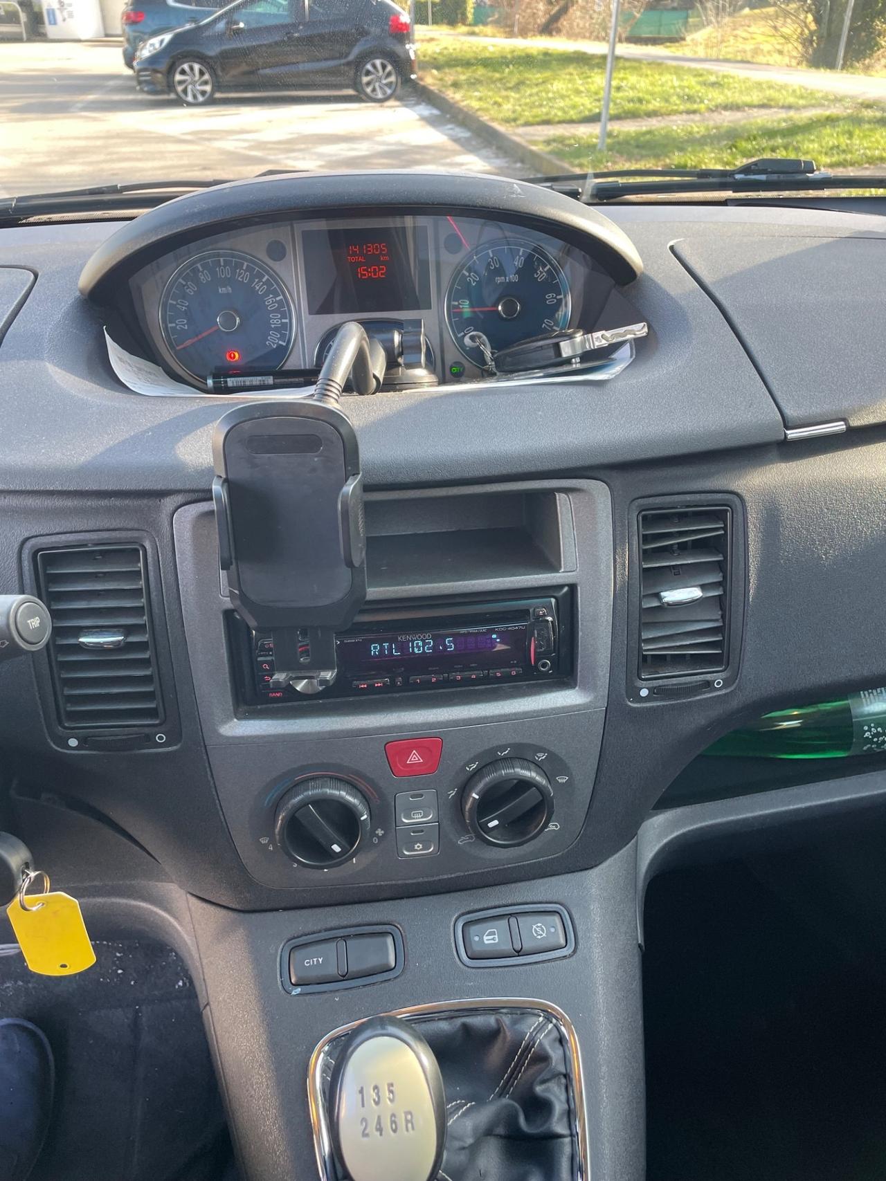 Lancia MUSA 1.4 benzina km 140. Ok neo pat