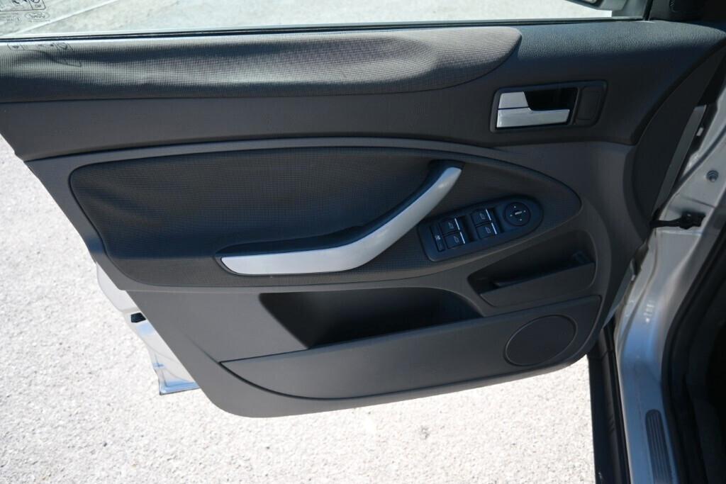 Ford Kuga 2.0 TDCi 136 CV Titanium - NUOVO ARRIVO