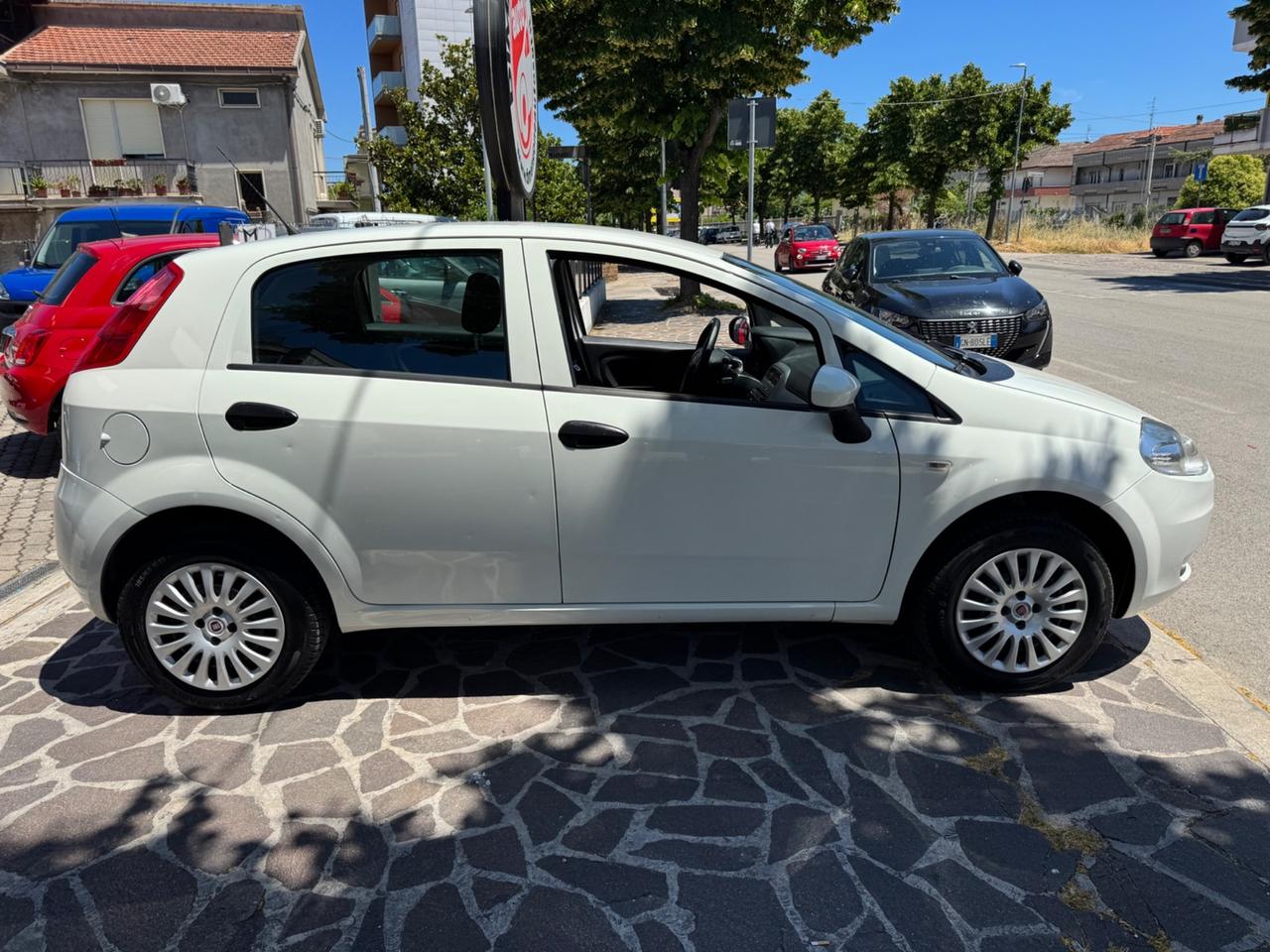 Fiat Grande Punto 1.4 5 porte Actual Natural Power (SOLO PER NOLEGGIO)
