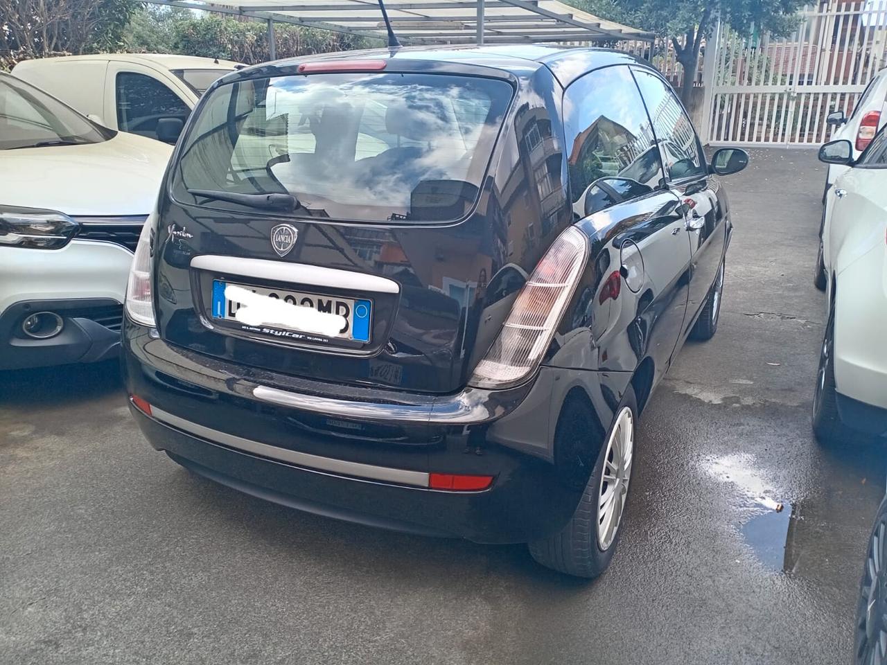 Lancia Ypsilon 1.4 Platino Ecochic GPL