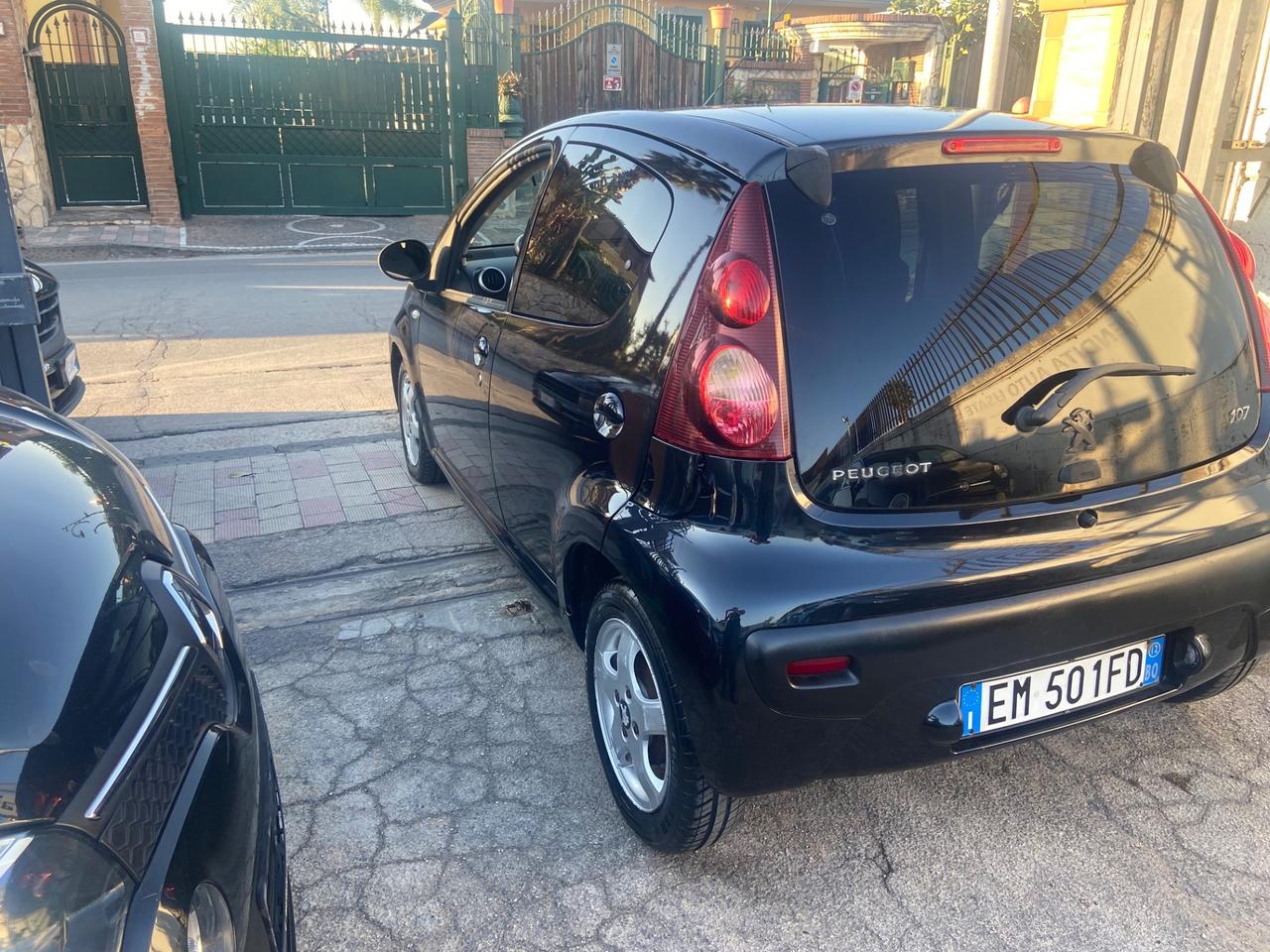 Peugeot 107 1.0 68CV 5p. Urban Move