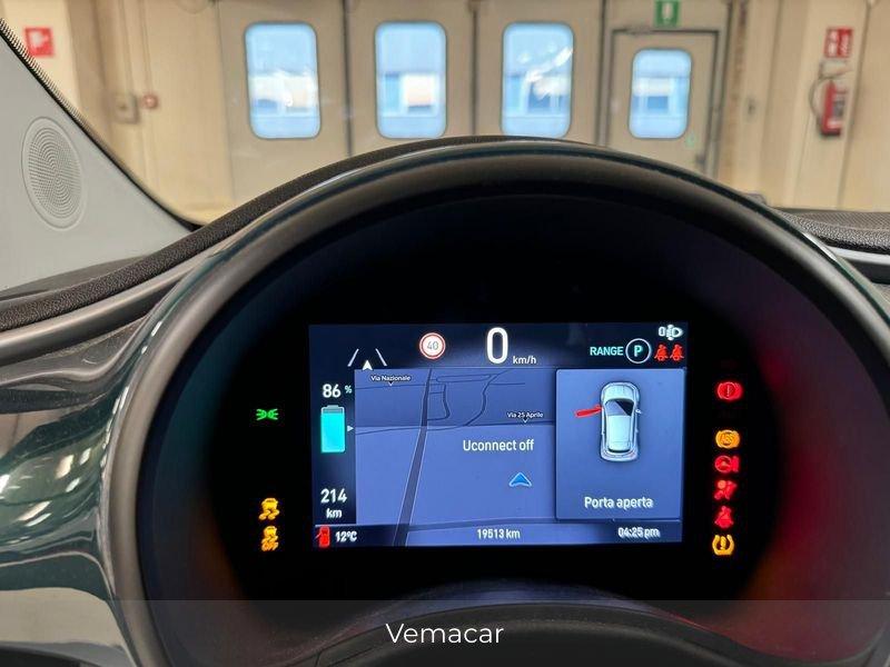 FIAT 500 500e Berlina 42 kWh Icon