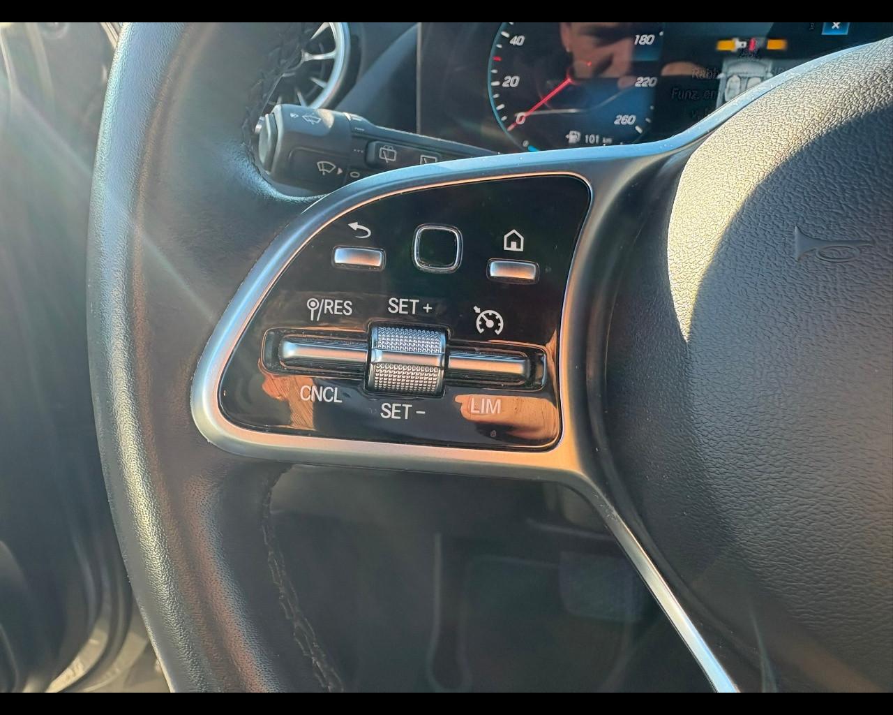 Mercedes-Benz GLA (H247) - GLA 180 d Automatic Sport Plus