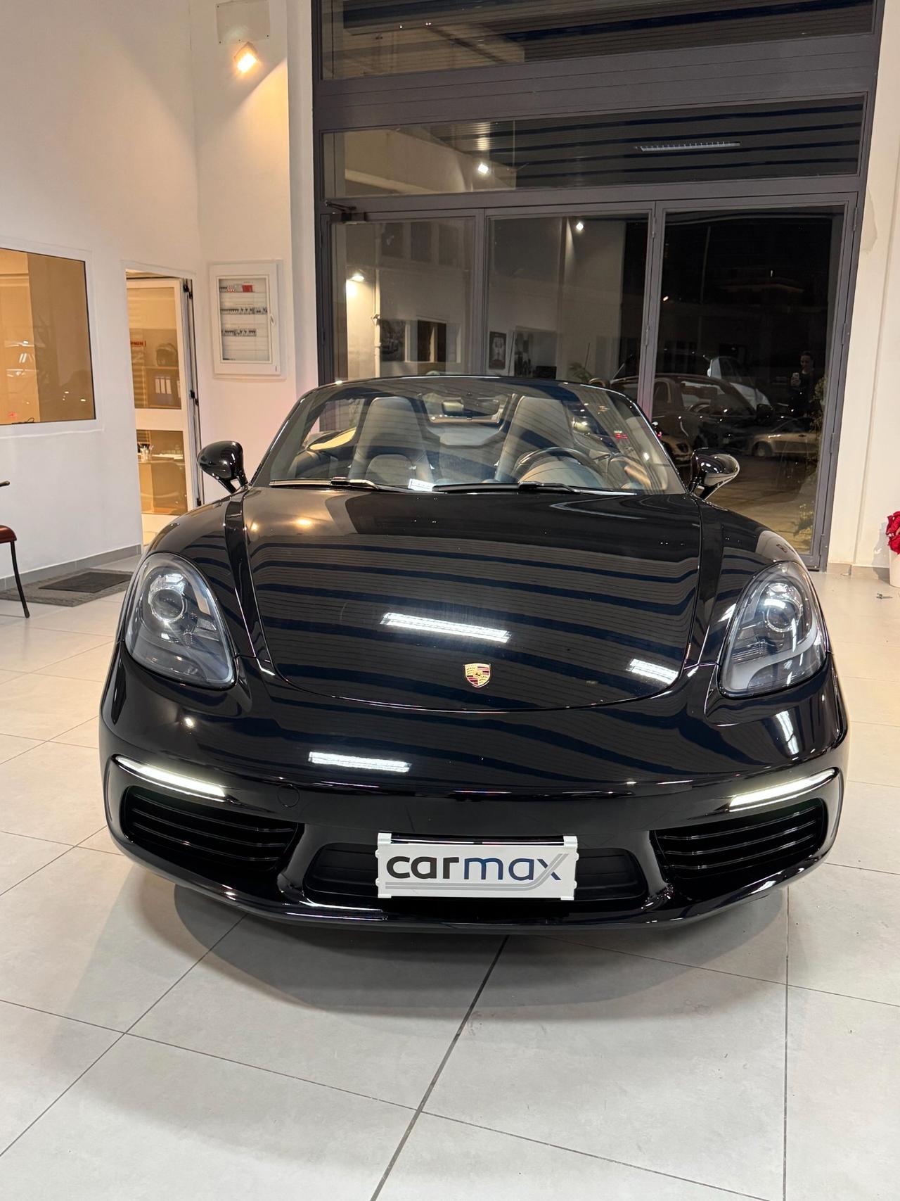 Porsche 718 Spyder Boxster 2.0 T