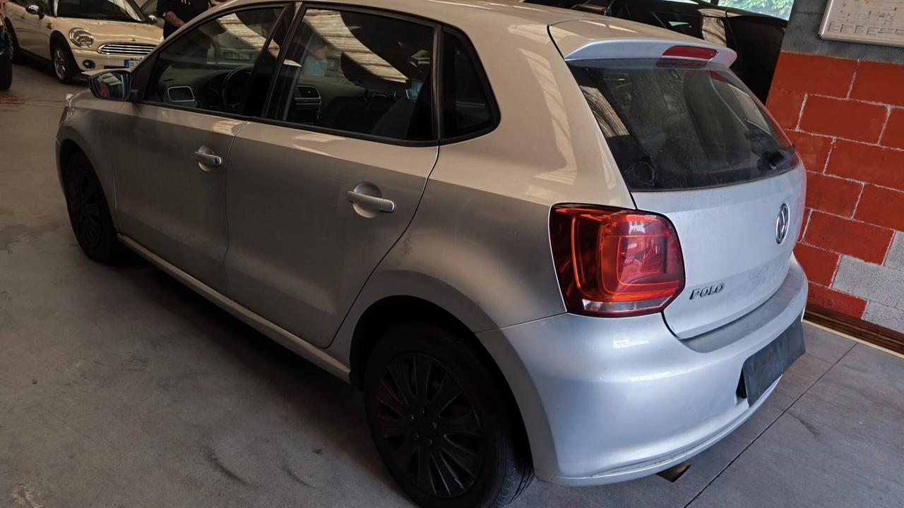 Volkswagen Polo 1.6 TDI 90CV DPF 5 porte Highline sinistrata anteriormente