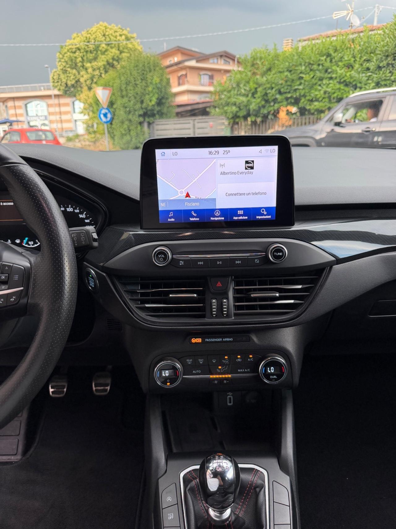 Ford Focus 1.0 EcoBoost Hybrid 125 CV 5p. ST-Line