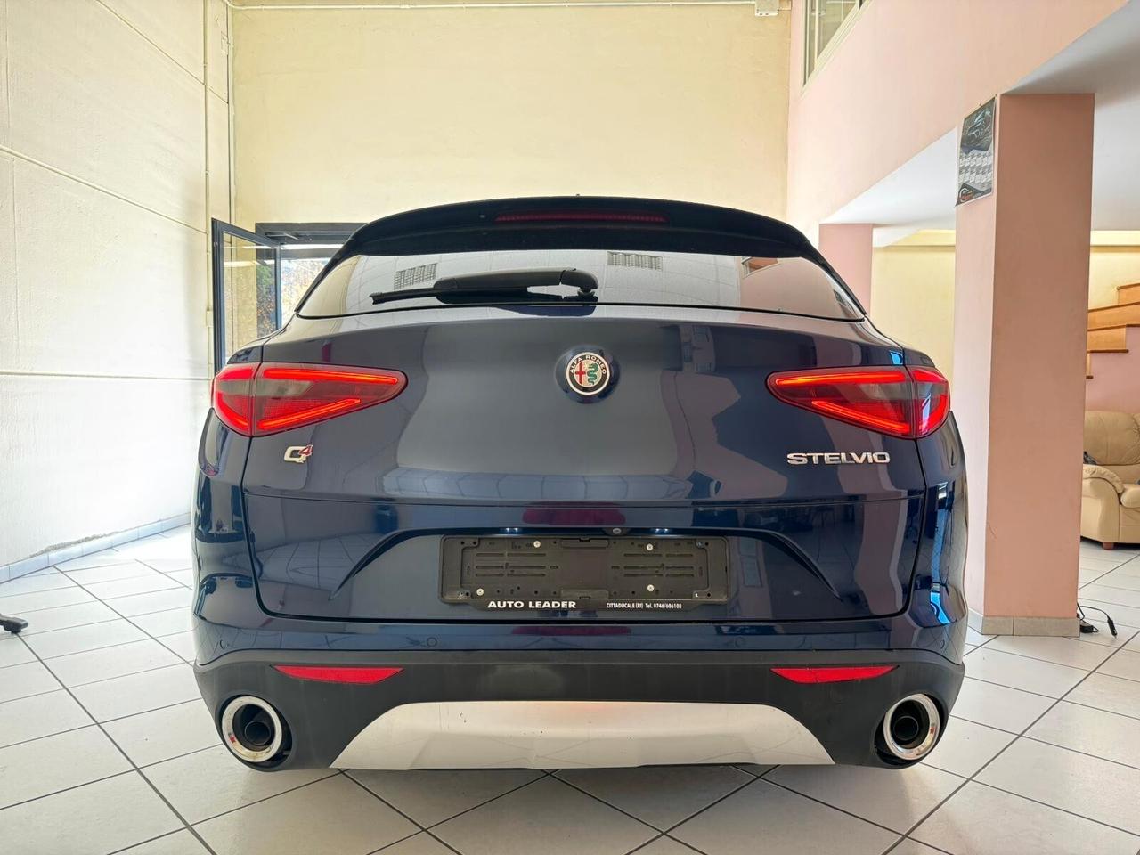 Alfa Romeo Stelvio 2.2 Turbodiesel 210 CV AT8 Q4 Executive