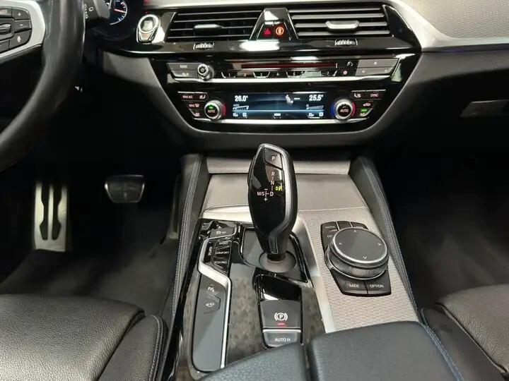 Bmw 550 M550d xDrive Touring