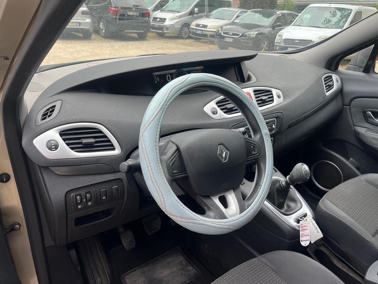 Renault Scenic Scénic X-Mod 1.5 dCi 110CV Luxe