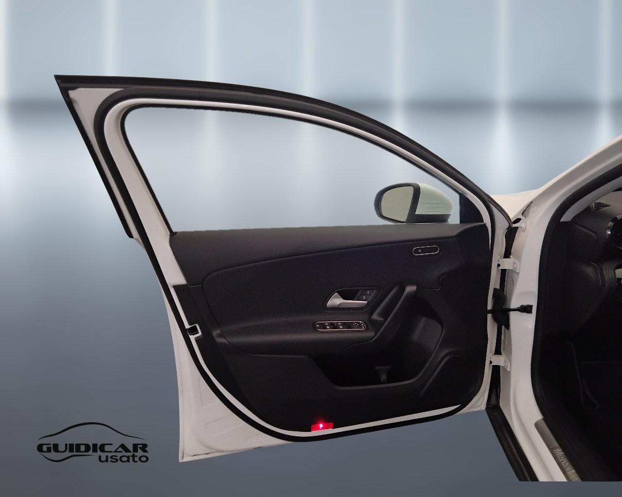 Mercedes-Benz Classe A - W177 2023 - A 180 d Advanced auto