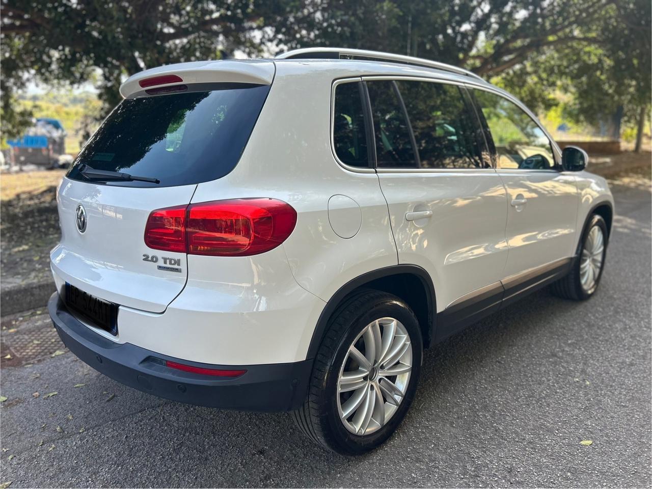 Volkswagen Tiguan Vw 2.0 TDI 140 CV Sport tetto apribile