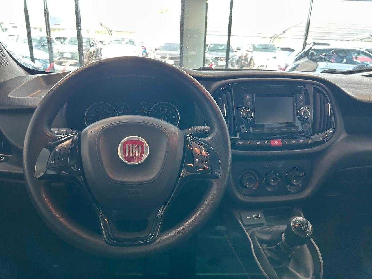 Fiat Doblo LOUNGE 1.6 MJT PC Combi N1 SPOTICAR
