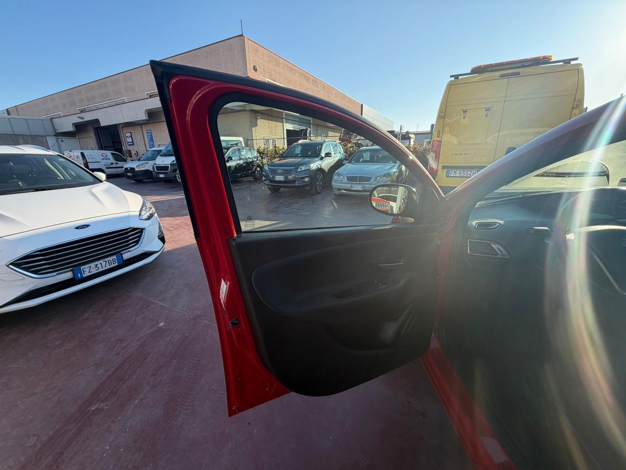 Lancia Ypsilon 1.0 FireFly 5 porte S&S Hybrid Ecochic Gold