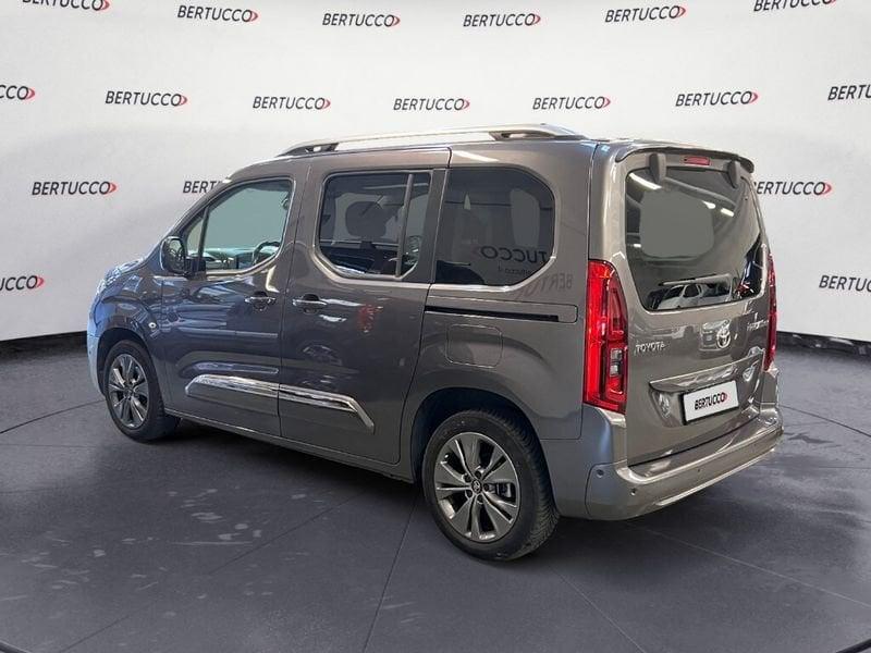 Toyota Proace City Verso 1.2 130 CV S&S Short A/T Luxury