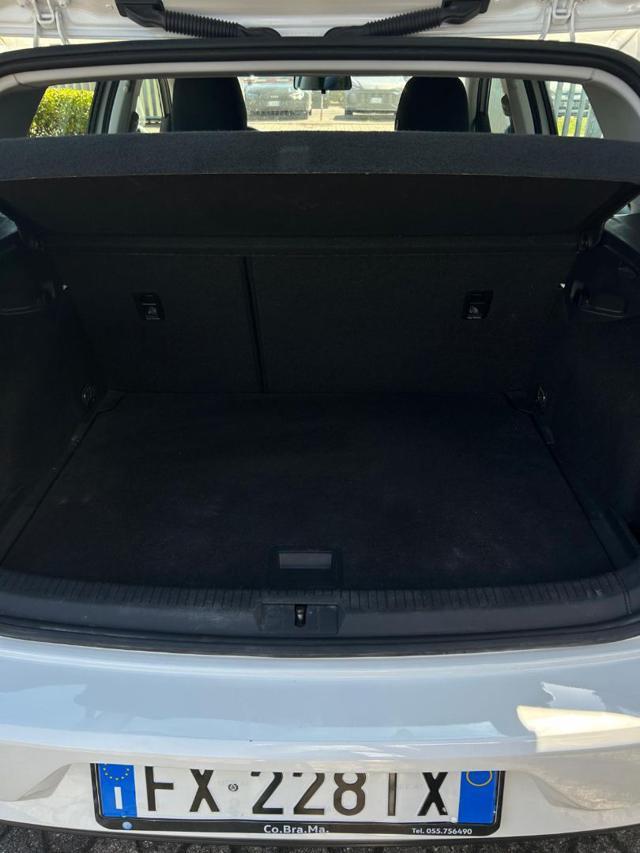 VOLKSWAGEN Golf 1.5 TGI 5p. Business NEO PATENTATI