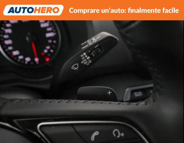 AUDI Q2 30 TDI S tronic Identity Black