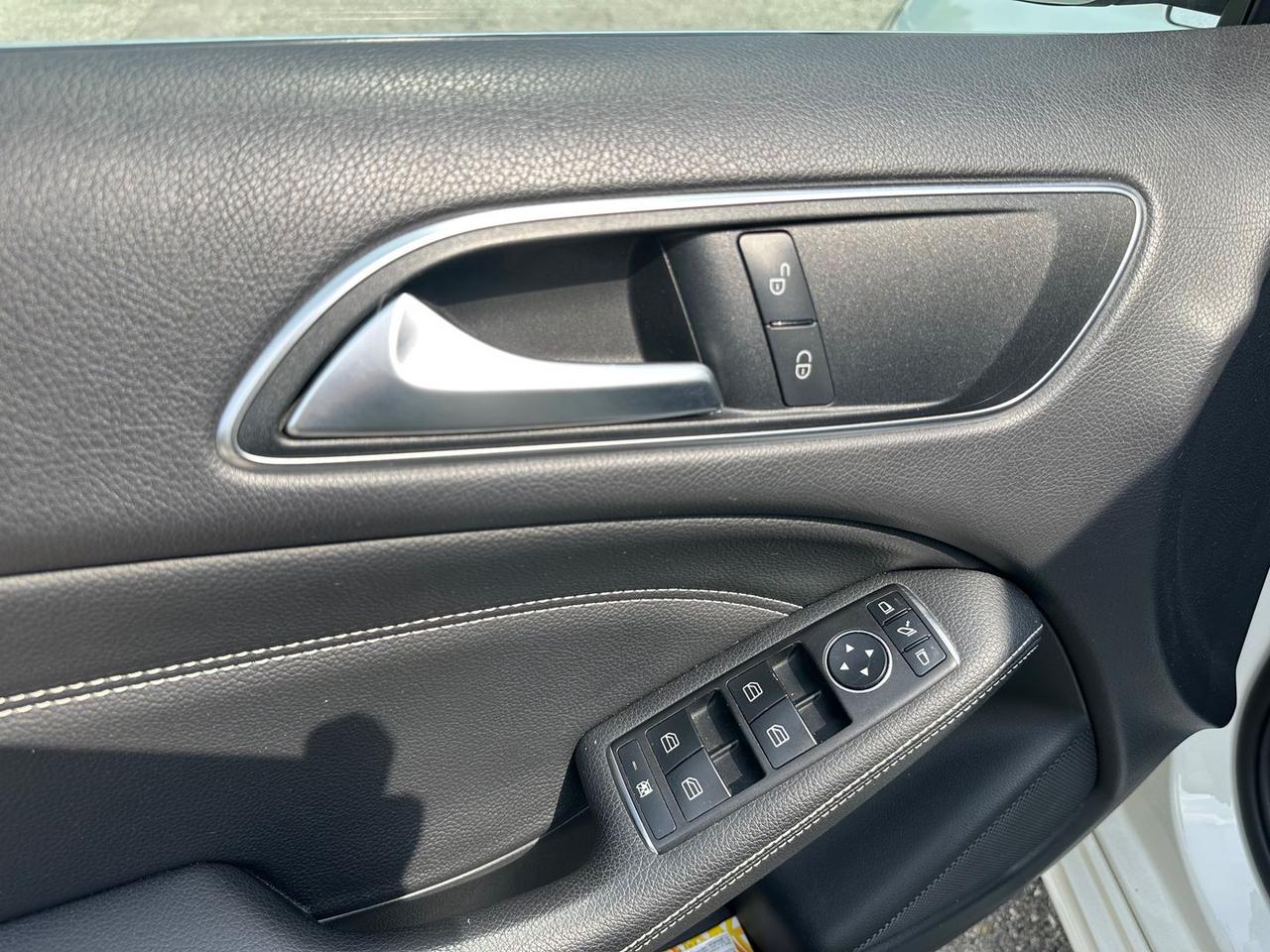 Mercedes-Benz B 180 Sport B 180 D #10480