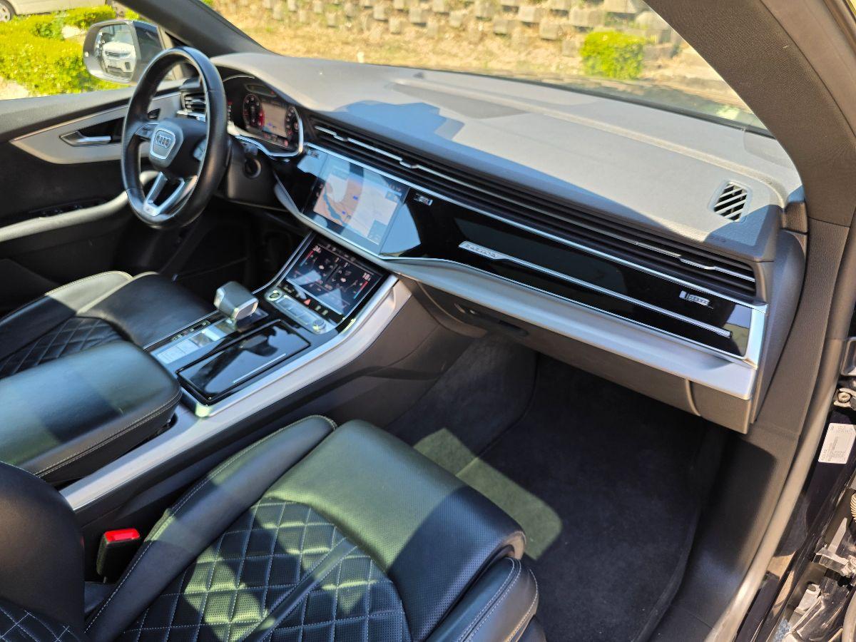 AUDI Q8 50TDI MHEV QUATTRO S-LINE TIPTRONIC