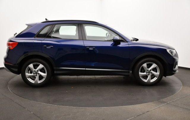 AUDI Q3 35 TFSI S tronic Business Advanced