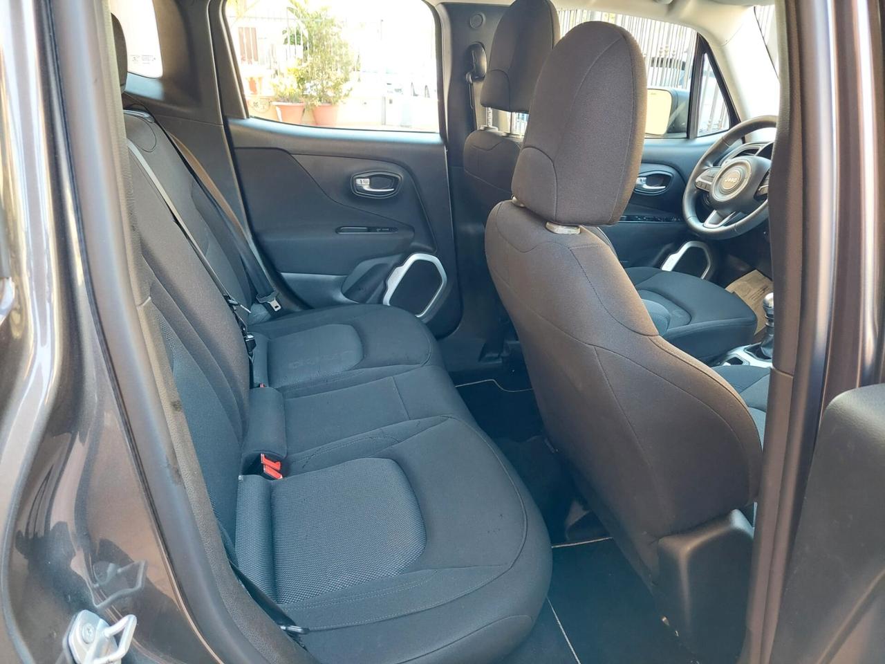 Jeep Renegade 2.0 Mjt 4WD Active Drive Sport