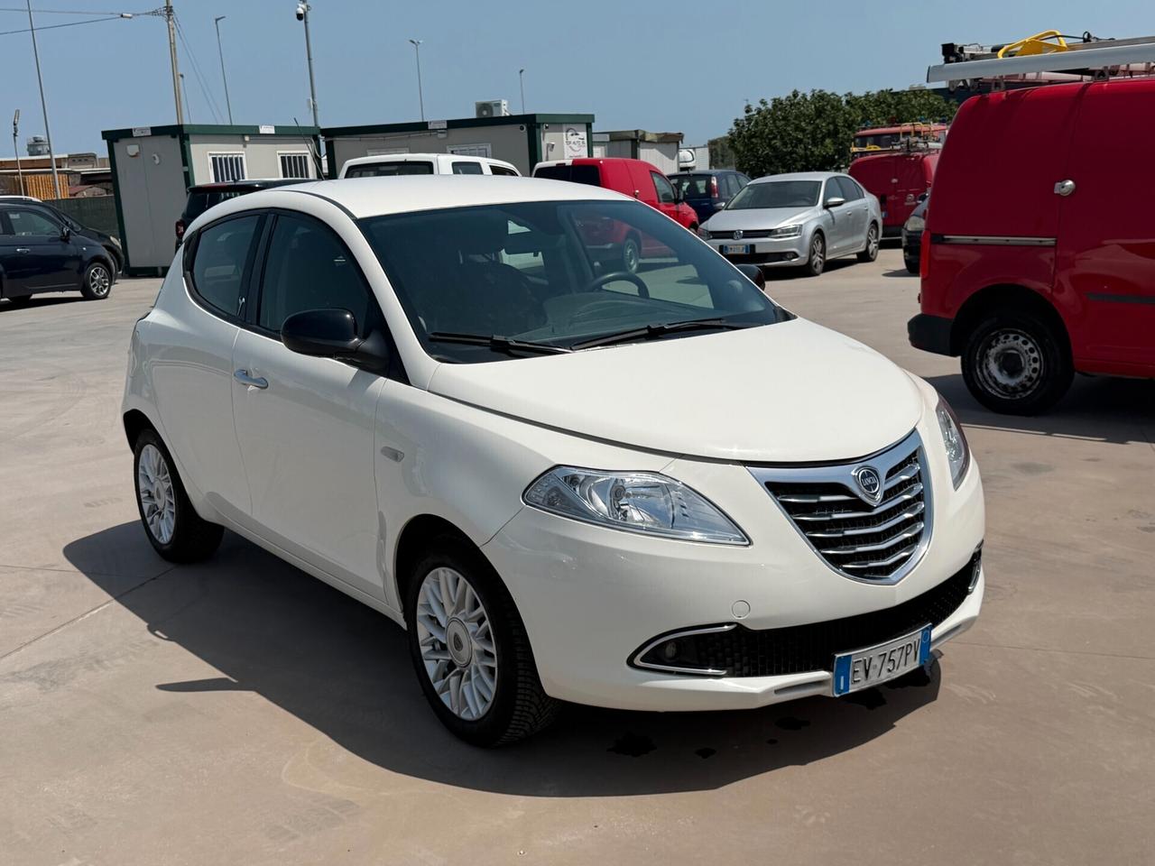 Lancia Ypsilon 1.3 MJT 16V 95 CV 5 porte S&S Gold