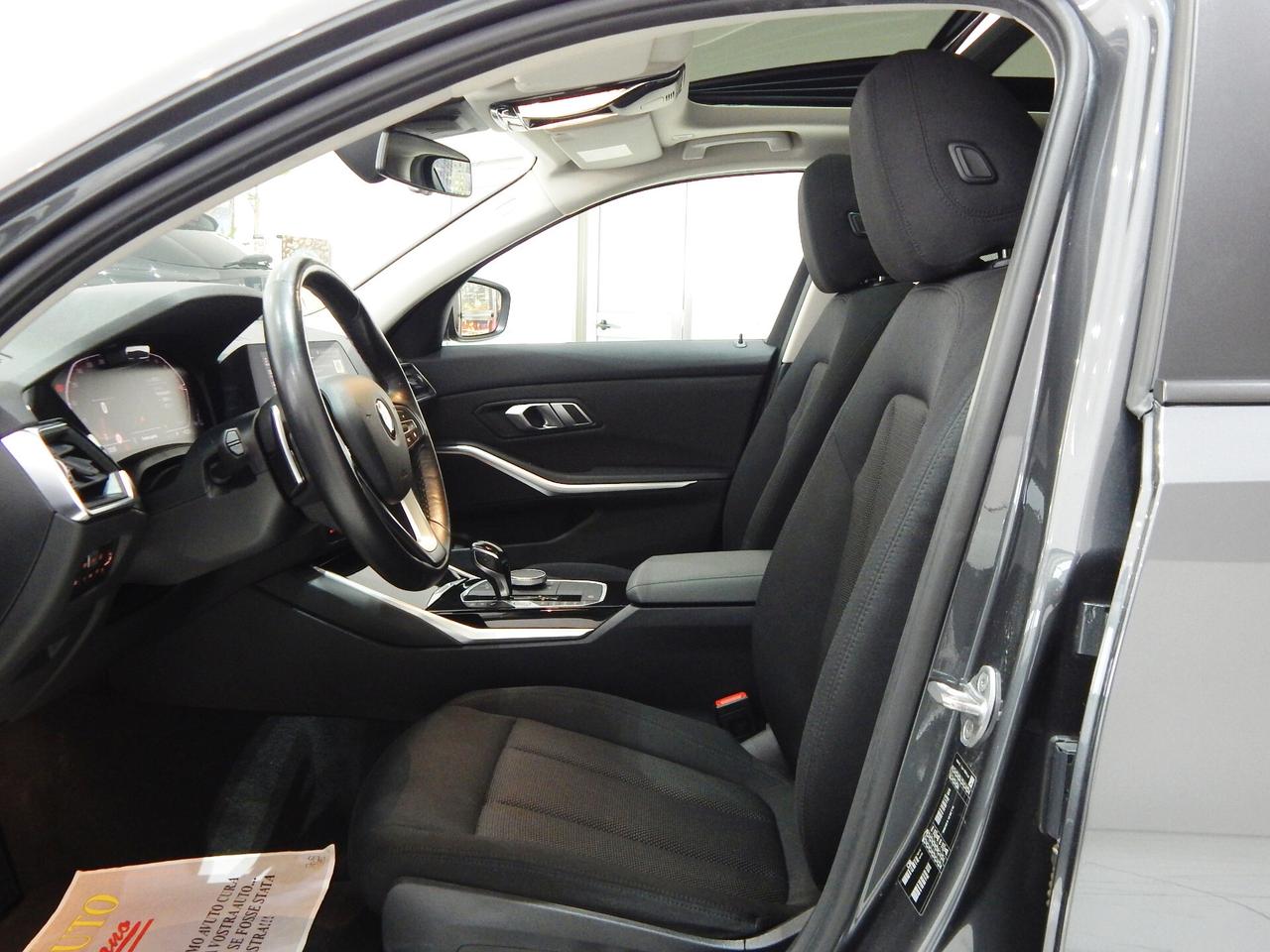 BMW 320 d Touring mhev 48V Advantage Aut TETTO-RADAR-LASER