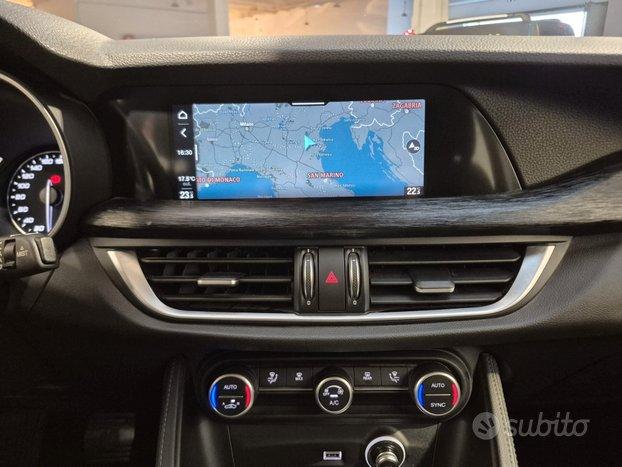 Alfa Romeo Stelvio 2.2 Turbodiesel 160 CV AT8 RWD