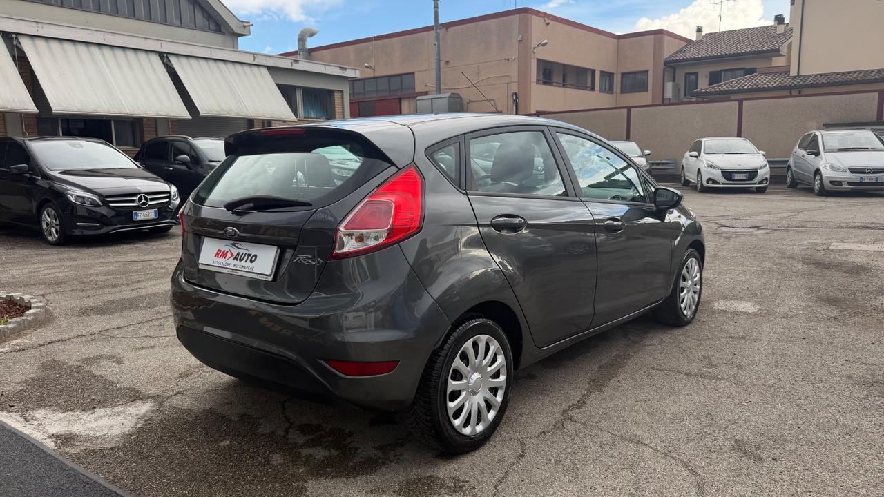 Ford Fiesta 1.5 TDCi 75CV 5 porte Business