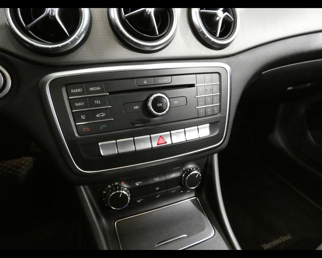 Mercedes-Benz CLA (C/X117) - CLA 200 d S.W. Automatic Sport