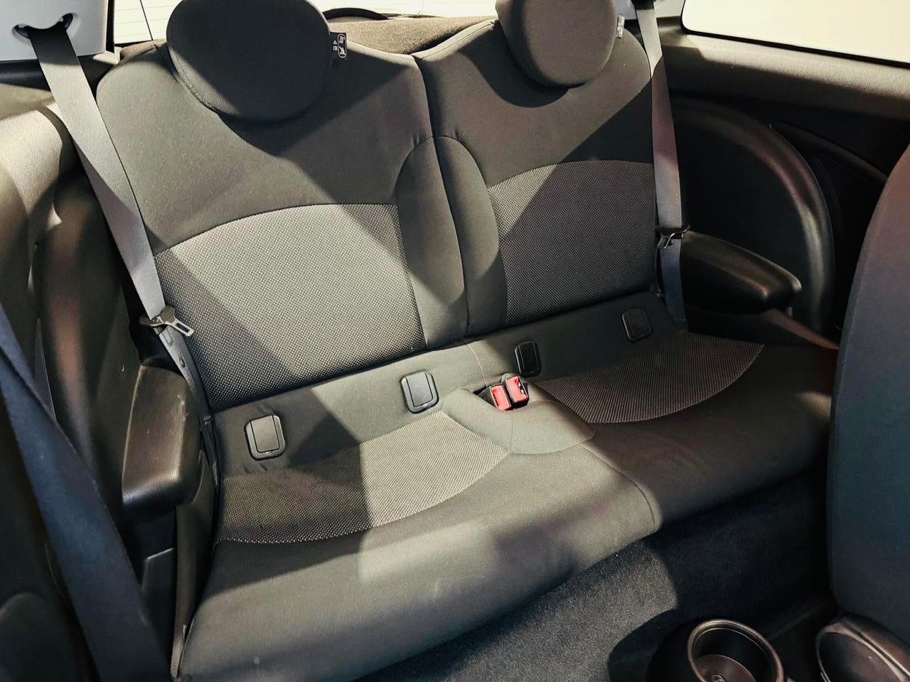 Mini Mini 1.6 16V COOPER D 110 CV*NEOPATENTATI*