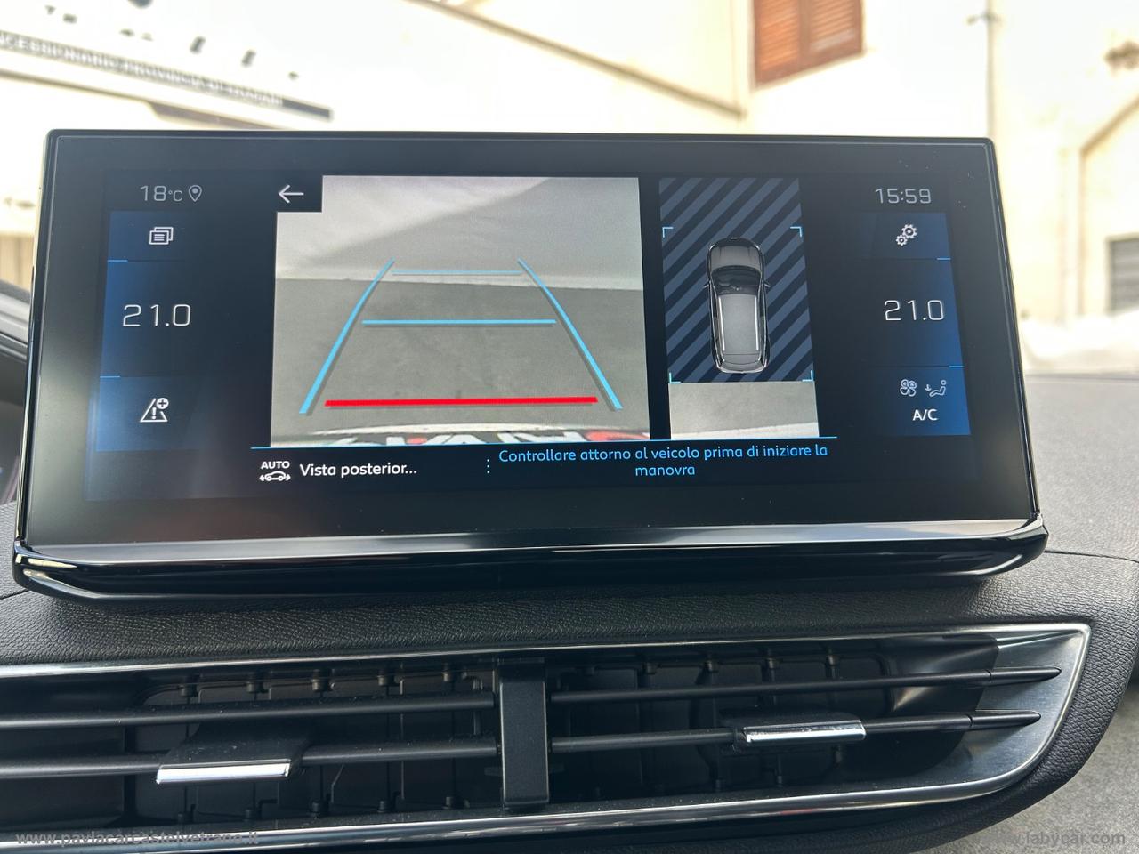 PEUGEOT 3008 BlueHDi 130 S&S EAT8 GT