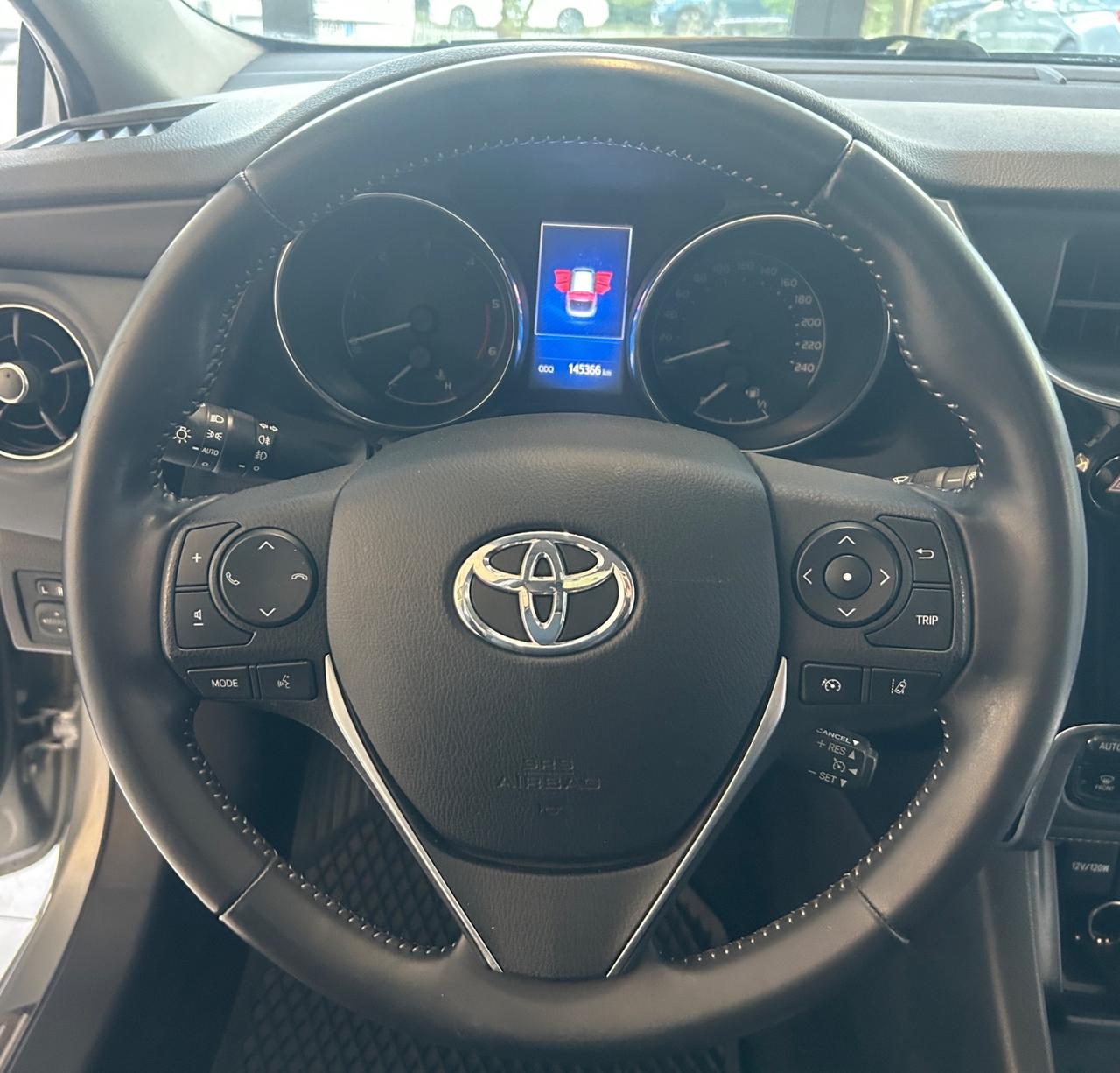 Toyota Auris 1.6 D-4D 82 kw 2015 EURO6B