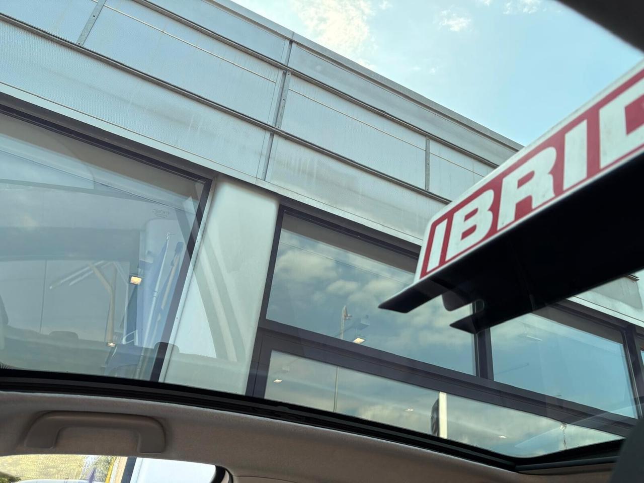 Toyota Yaris STYLE 1.5 Hybrid 5 porte UNICO PR.