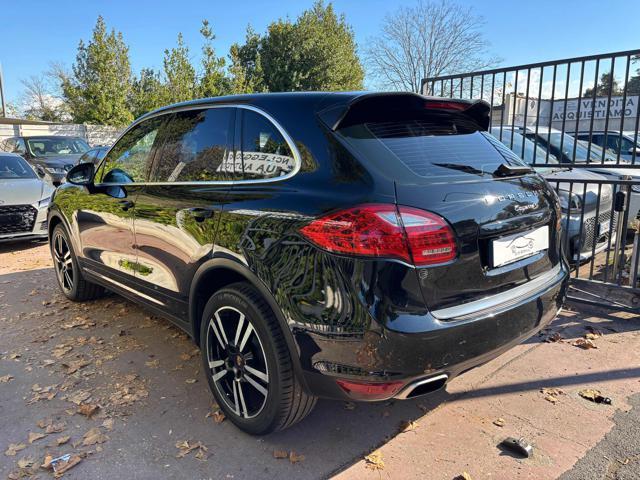 PORSCHE Cayenne 3.0 Diesel, Navi, 20", PCM