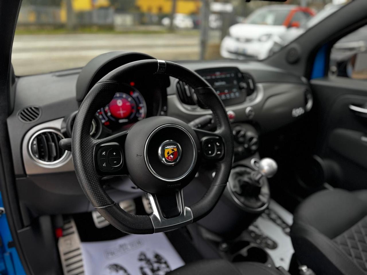Abarth 595 1.4 Turbo T-Jet 165 CV