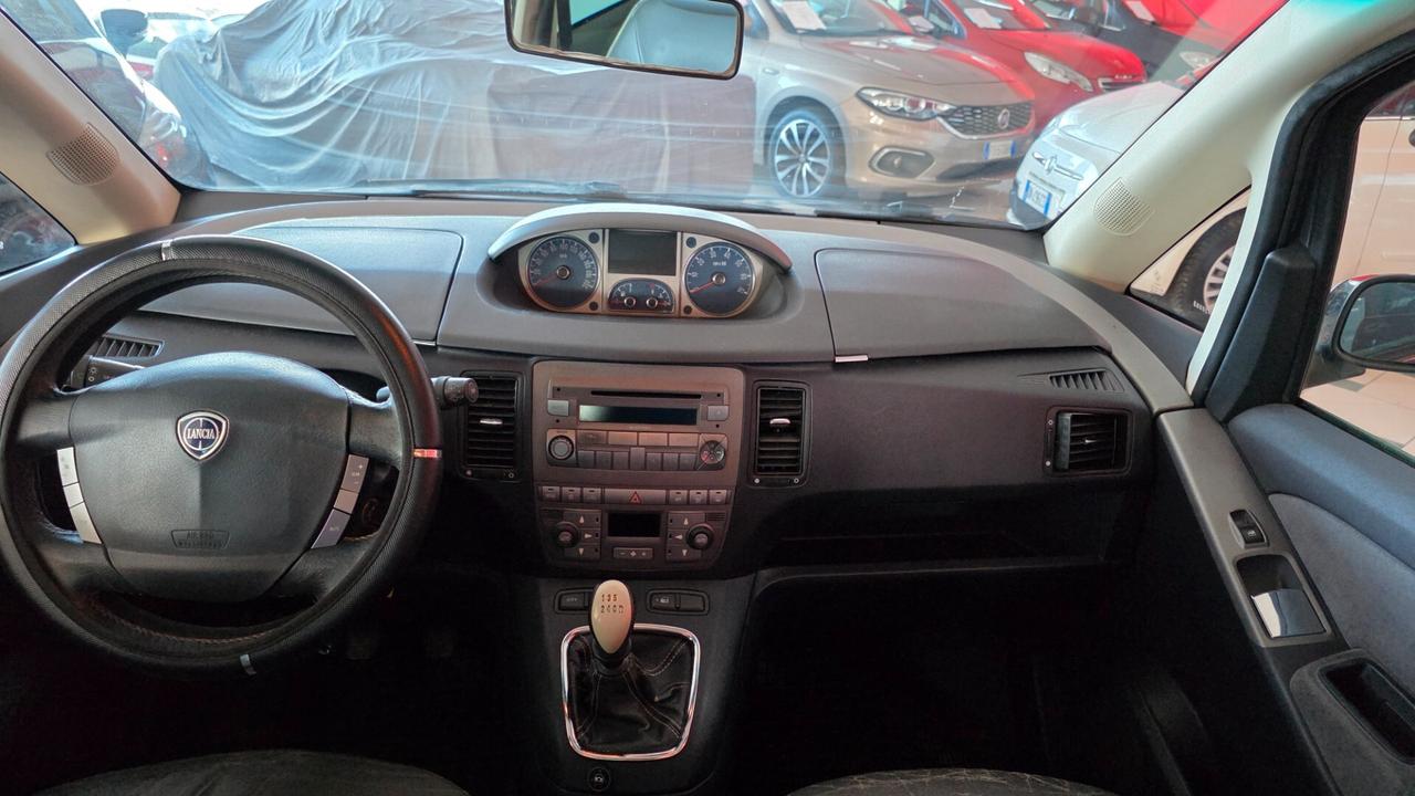 Lancia MUSA 1.4 16V Platino gpl poltrona frau