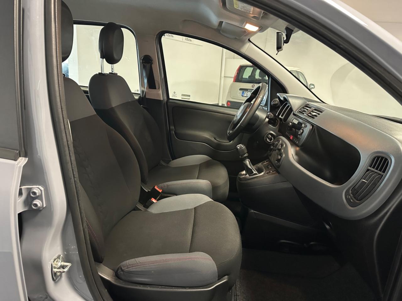 FIAT PANDA LOUNGE 1.2 NEOPATENTATI 69CV P.CONSEGNA