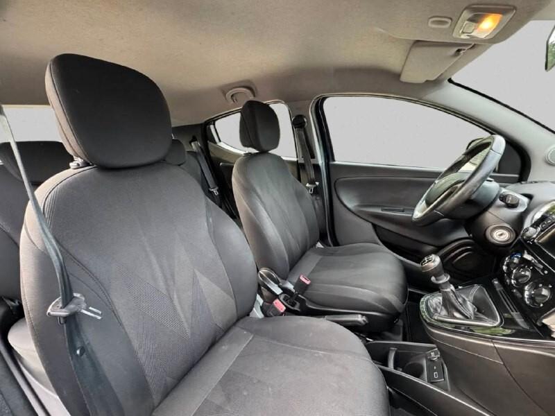 Lancia Ypsilon 1.2 69 CV 5 porte S&S Gold 2019