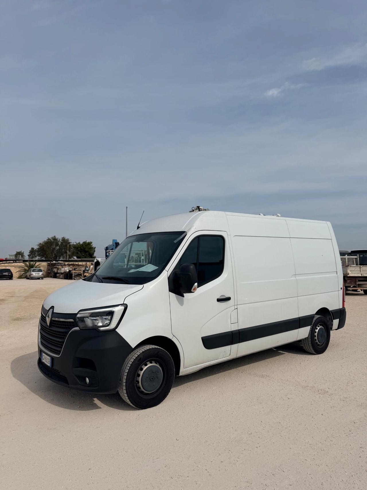 RENAULT MASTER ICE 2022 KM - 94.000