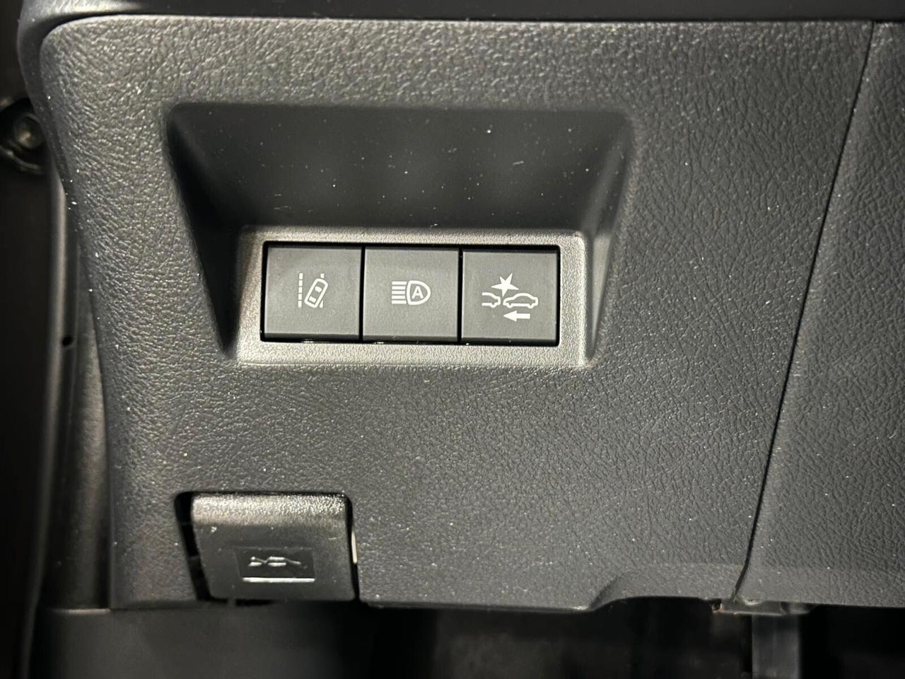 Toyota Yaris 1.5 5 porte Lounge