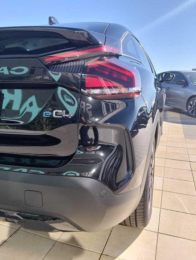 Citroen ë-C4 motore elettrico 136 CV Plus
