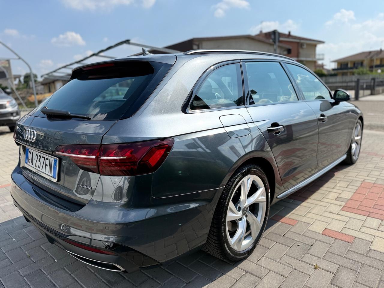 Audi A4 Avant 40 TDI 190 CVquattro S tronic line edition