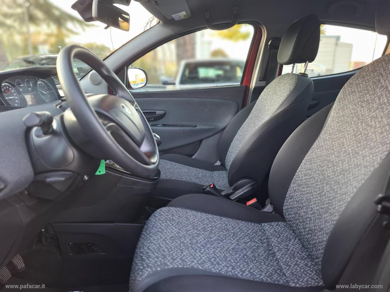 LANCIA Ypsilon 1.0 FireFly 5p.S&S Hybrid Silver