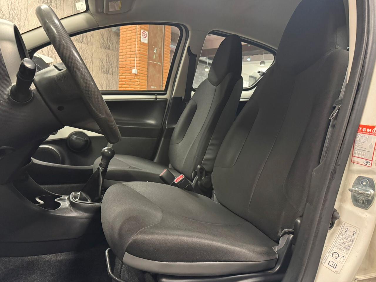 Toyota Aygo 1.0 12V VVT-i 5 porte Active Connect