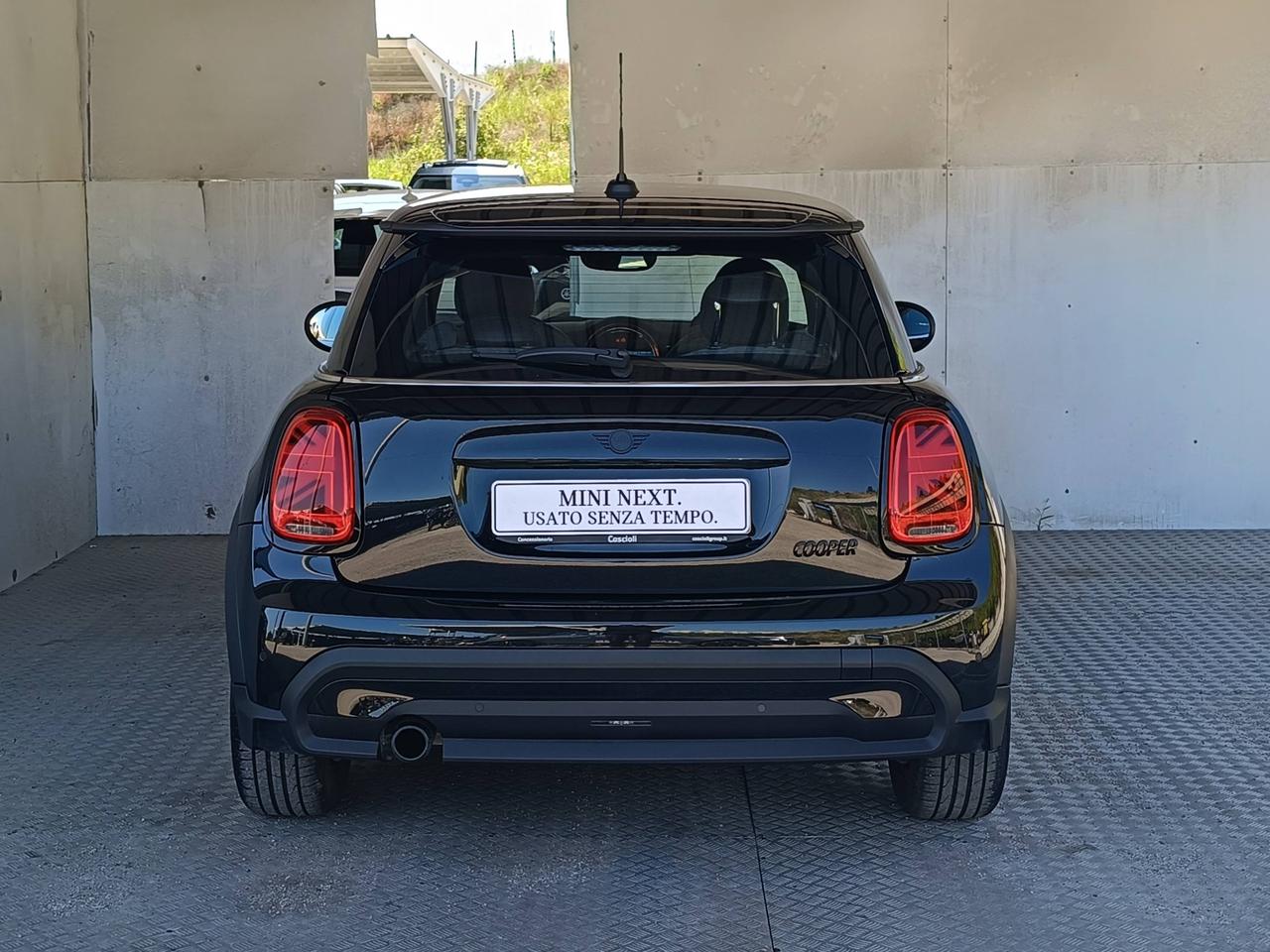 MINI Mini IV F56 2021 3p - Mini 3p 1.5 Cooper Classic auto