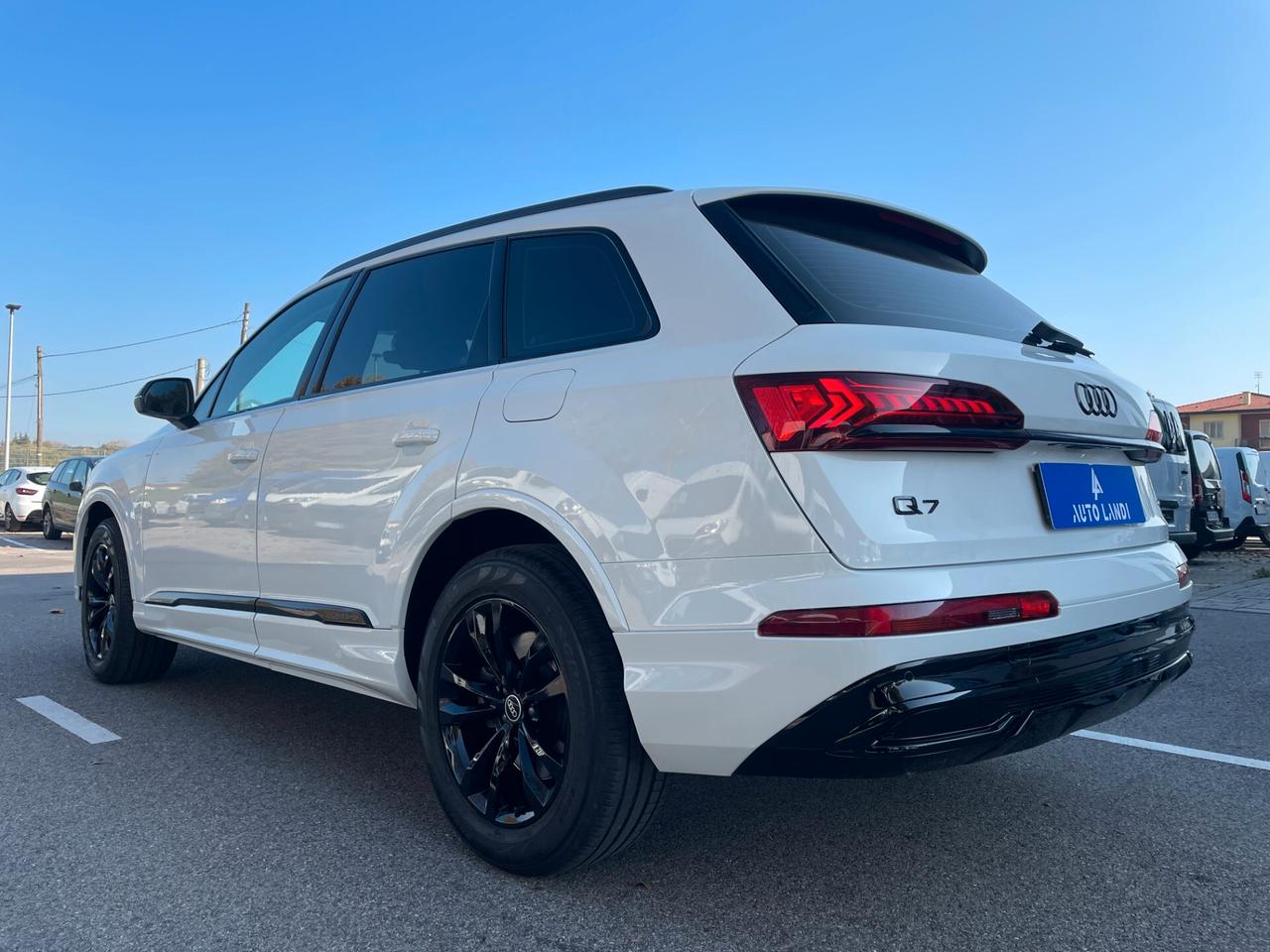 Audi Q7 55 TFSI quattro tiptronic Business