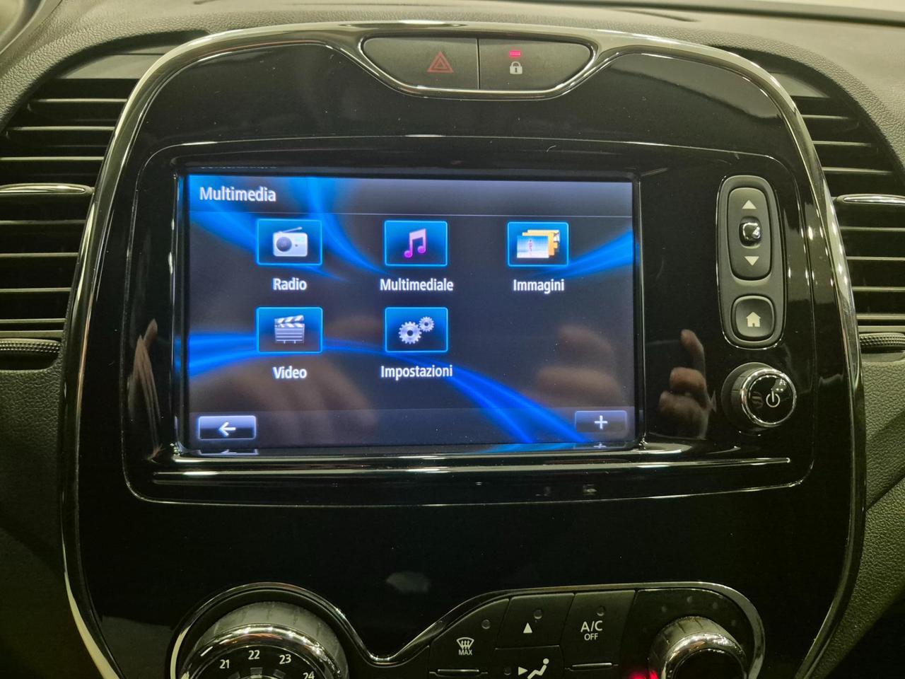 Renault Captur 1.5 dci Zen 90cv - NEOPATENTATI - UNIPROPRIETARIO - Cruise/Lim - Cam